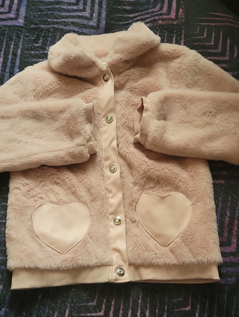 Girls Plush Heart-Pocket Puffer Jacket in Light Pink